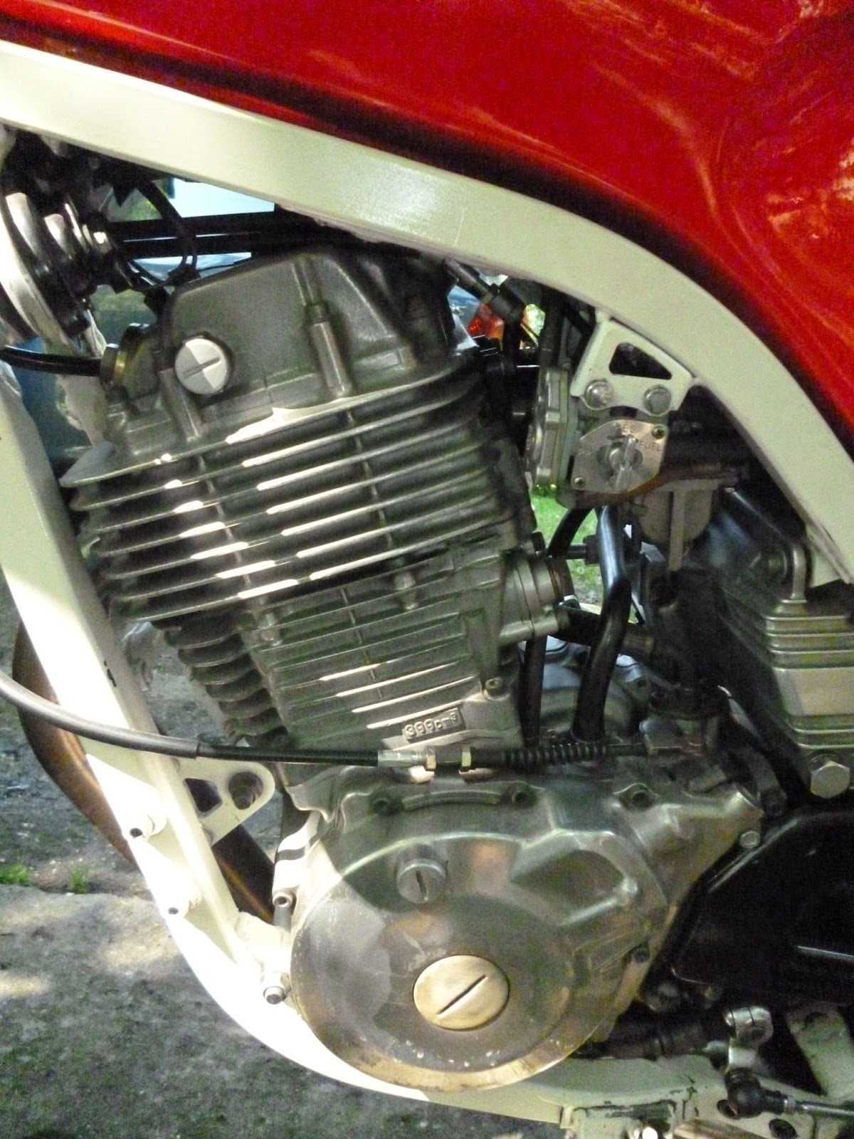 Yamaha SRX 400 Restoration & Modification : Rebirth of the Super single?