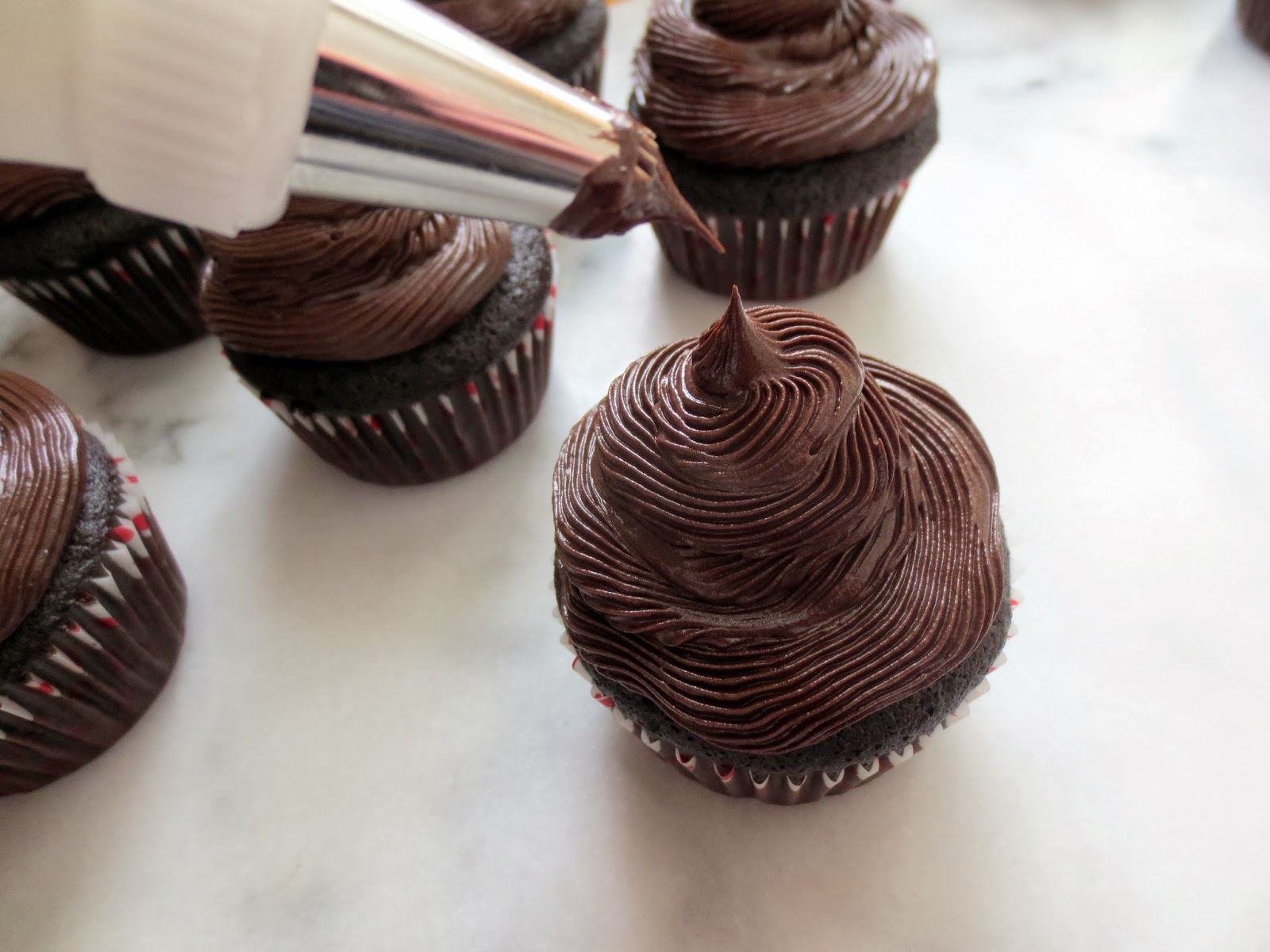 2 Ingredient Dark Chocolate Ganache Recipes by Manu Sweetz