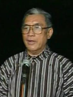 Master of Education University School of Education Biografi Umar Kayam - Sosiolog, Novelis, Cerpenis, dan Budayawan Indonesia