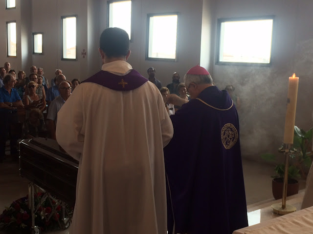 El obispo Mons Jesús Murgui en un momento de la celebración