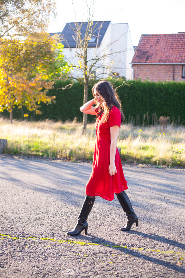 Outfit: date night in red lace up dress and knee boots