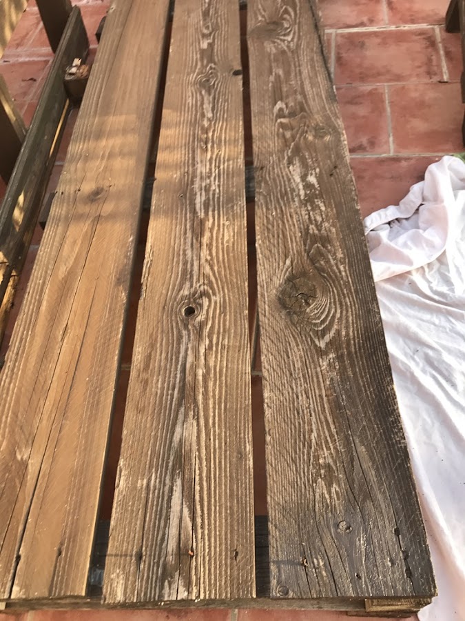 Madera expuesta al sol