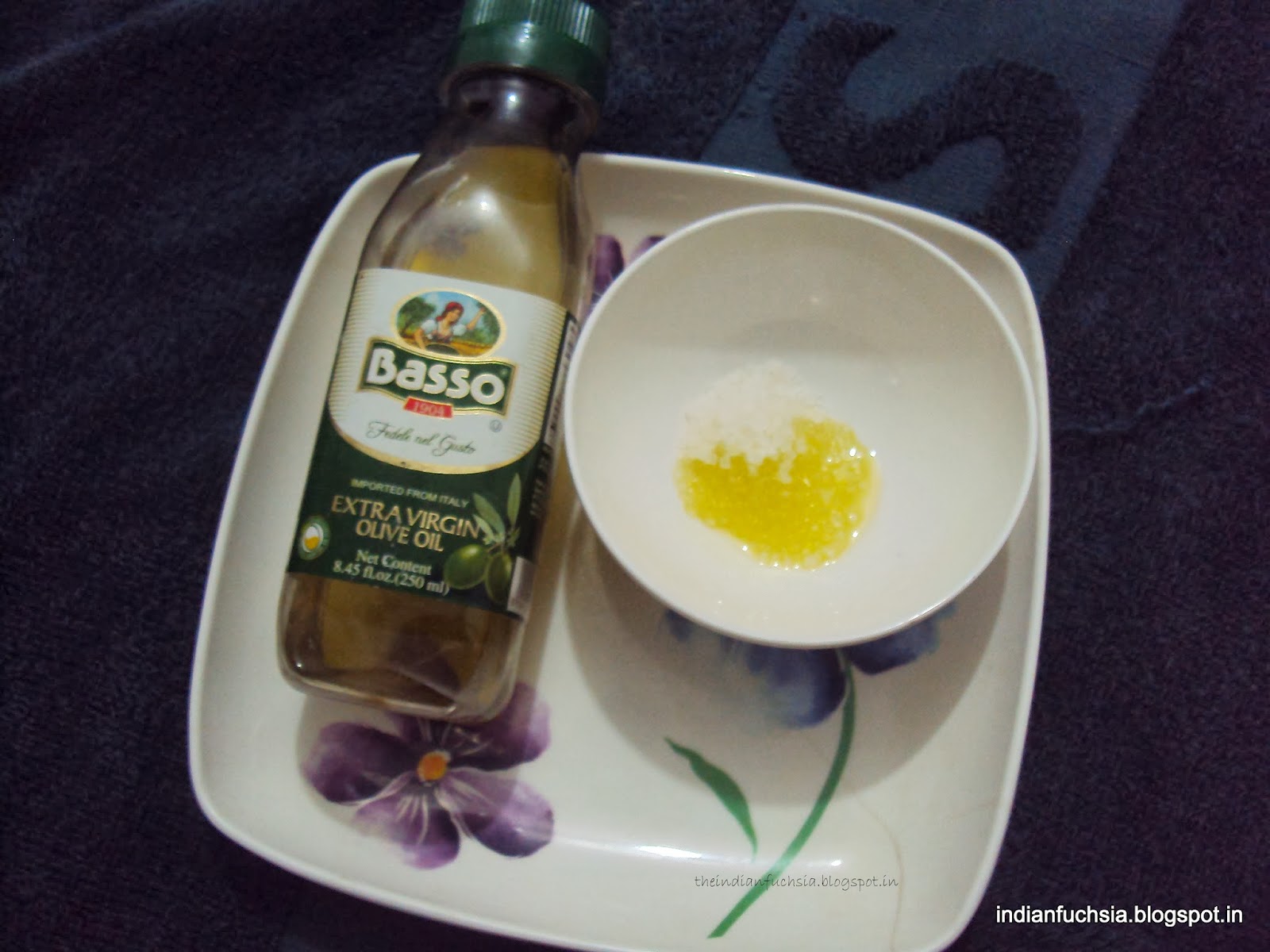 That Bong Girl DoItYourself (DIY) Olive Oil Lip Scrubber for Silky