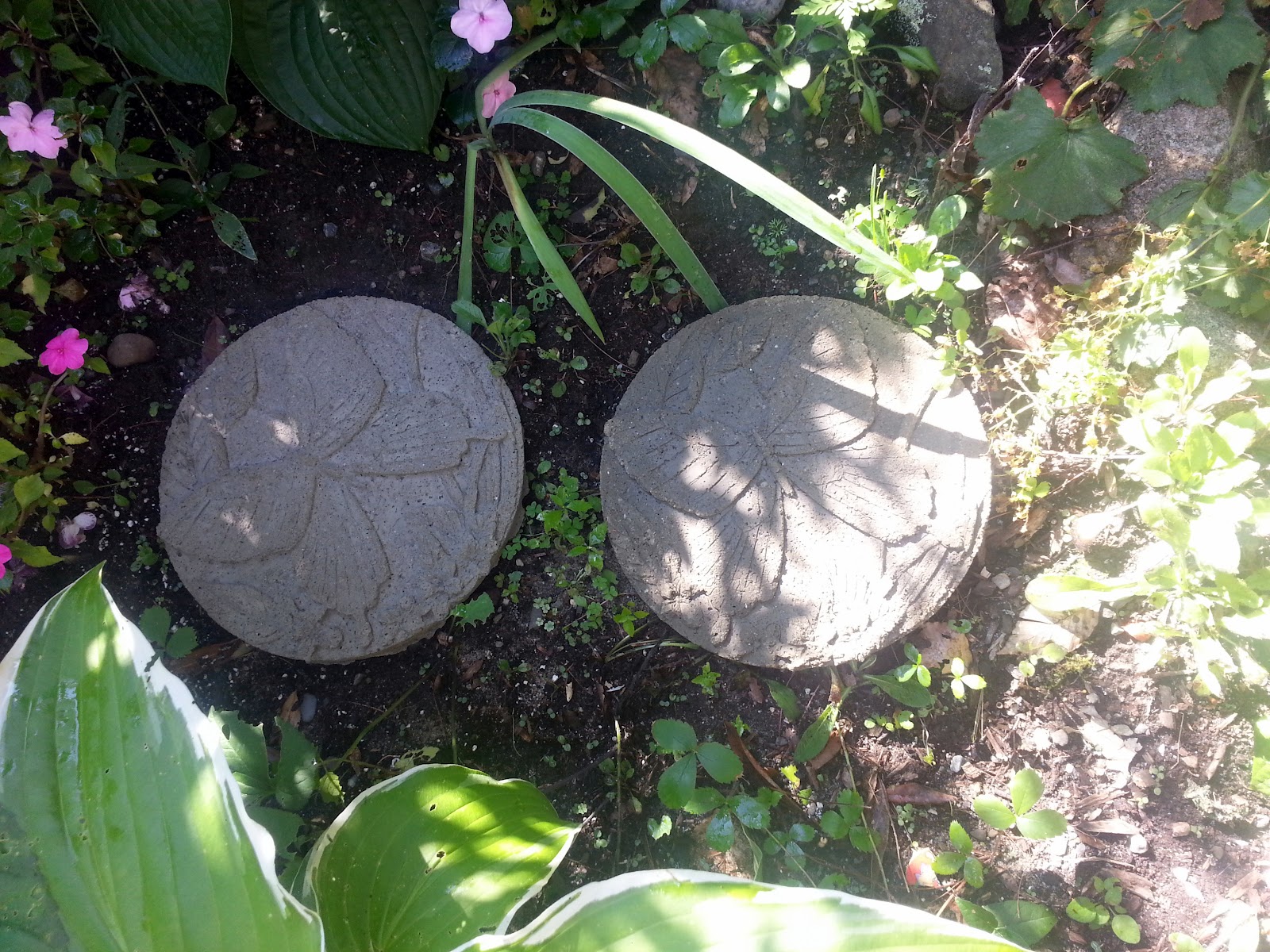 ComposiMold Mold Making How to make Stepping Stones