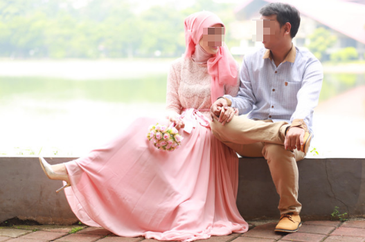 Meski Tak Membuka Aurat, Inilah Letak Dosa yang Terkandung Dalam Foto Pre-Wedding Meski Tak Membuka Aurat, Inilah Letak Dosa yang Terkandung Dalam Foto Pre-Wedding