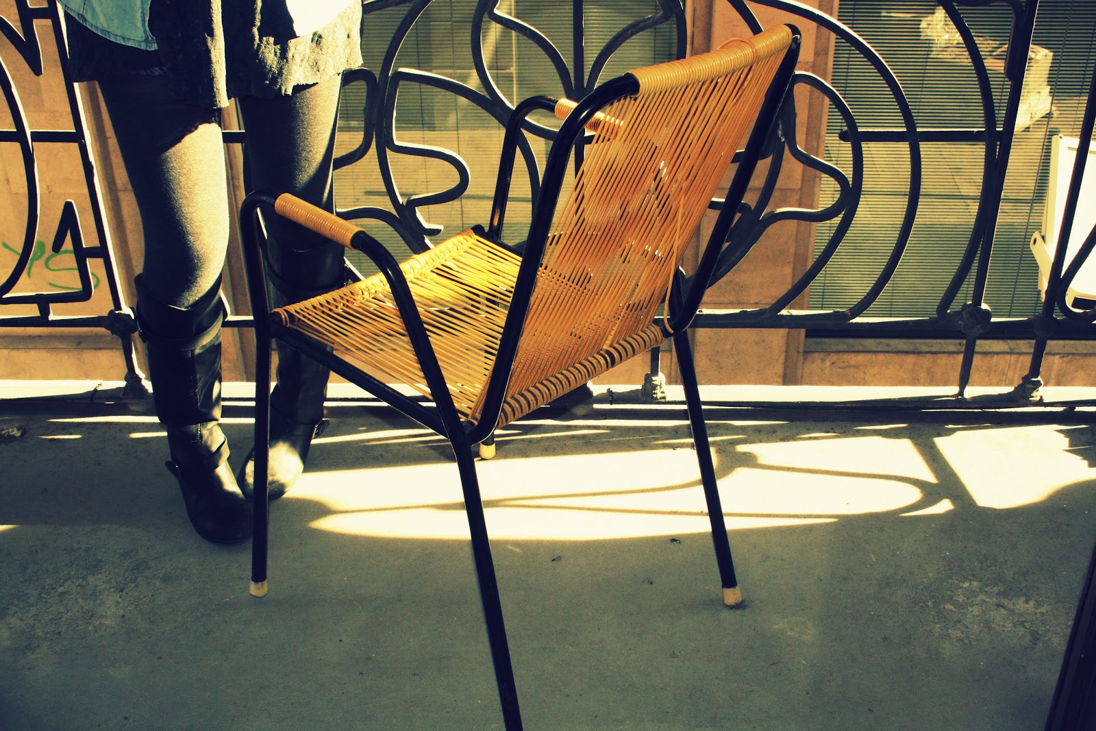 VALISSE: De una Loca Distraída: Silla de jardín especial