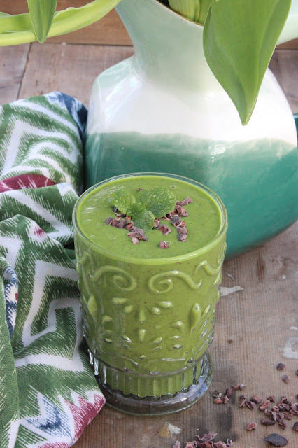 mint chocolate chip smoothie