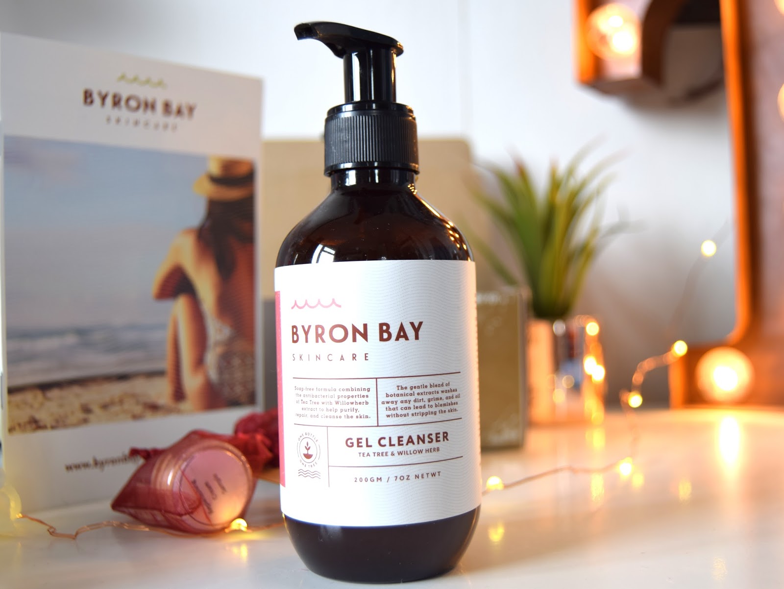 Byron Bay Skincare Tea Tree and Willow Bark Gel Cleanser