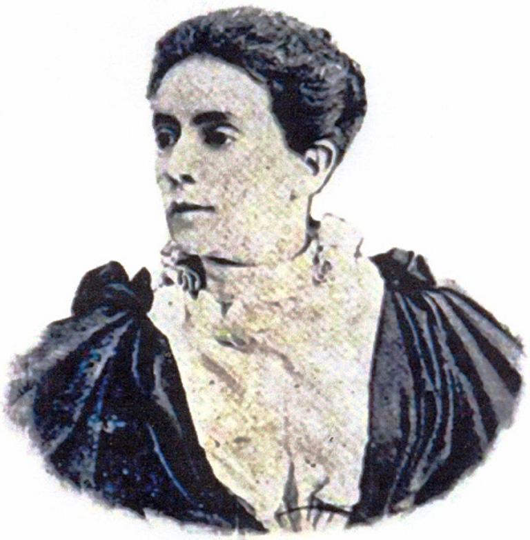 AURELIA CASTILLO DE GONZALEZ