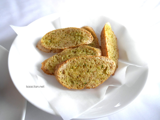 Garlic Bread (6pcs) - RM8