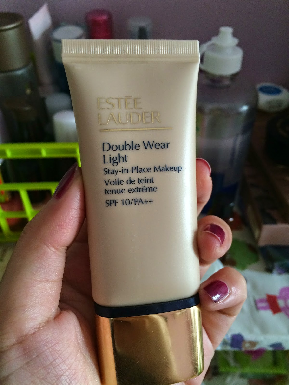 LittleViolet Beauty: Estee Lauder Double Wear Light Foundation Review