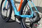Orbea Terra Shimano GRX RX-810 Vision 40 Gravel Bike at twohubs.com