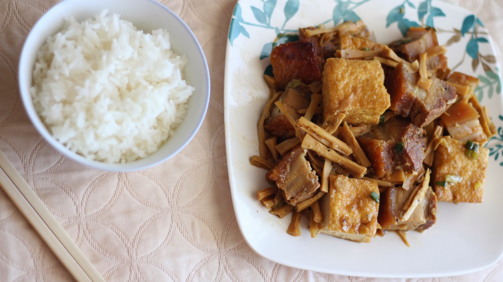 Boriville Thit Heo Quay Kho Mang (Braised Roasted Pork with Bamboo Shoots)