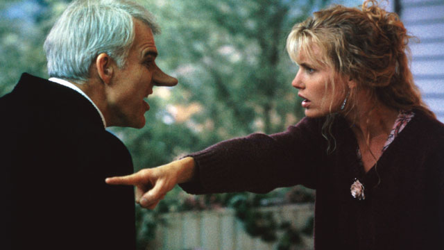 A Slight Look at the Enormous Fun of Roxanne (1987)