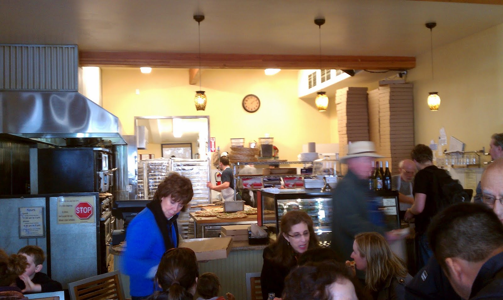 Destination Eats California's Pizza Kitchen The Cheese Board Collective