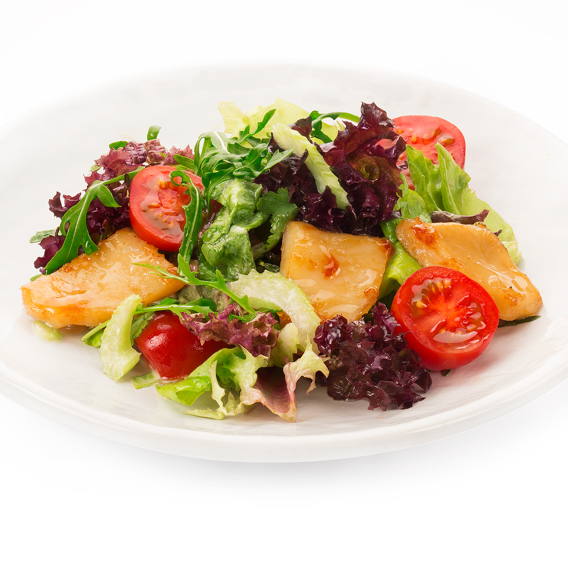 Тануки салаты. Салаты в ресторанах. Салат из экзотических продуктов. Теплый салат Тануки. Необычное сочетание продуктов в салате.