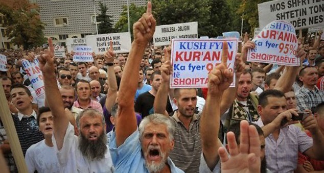 #Metohija #Srbija #ISIS #Kalifat #Albanci #Srbi #terorizam