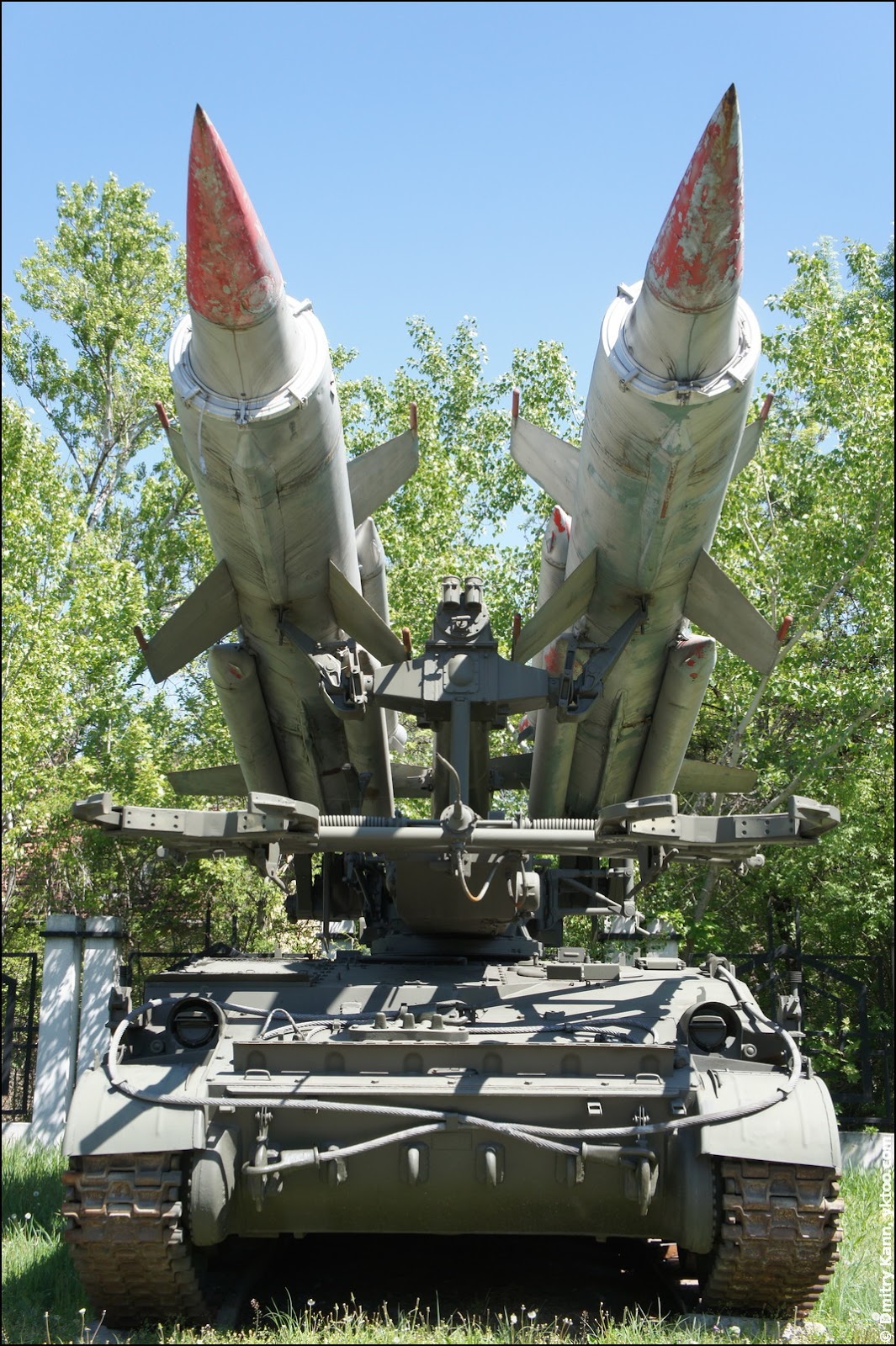 Самоходная пусковая установка КС-41 2П24.