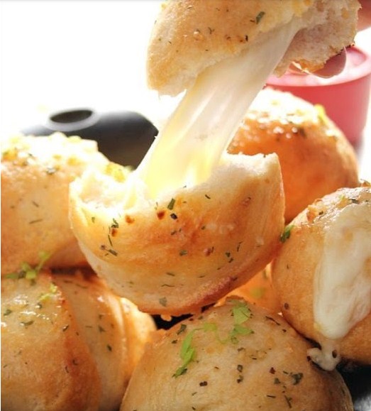 Easy Garlic Cheese Bombs Recipe Easy Garlic Cheese Bombs Recipe