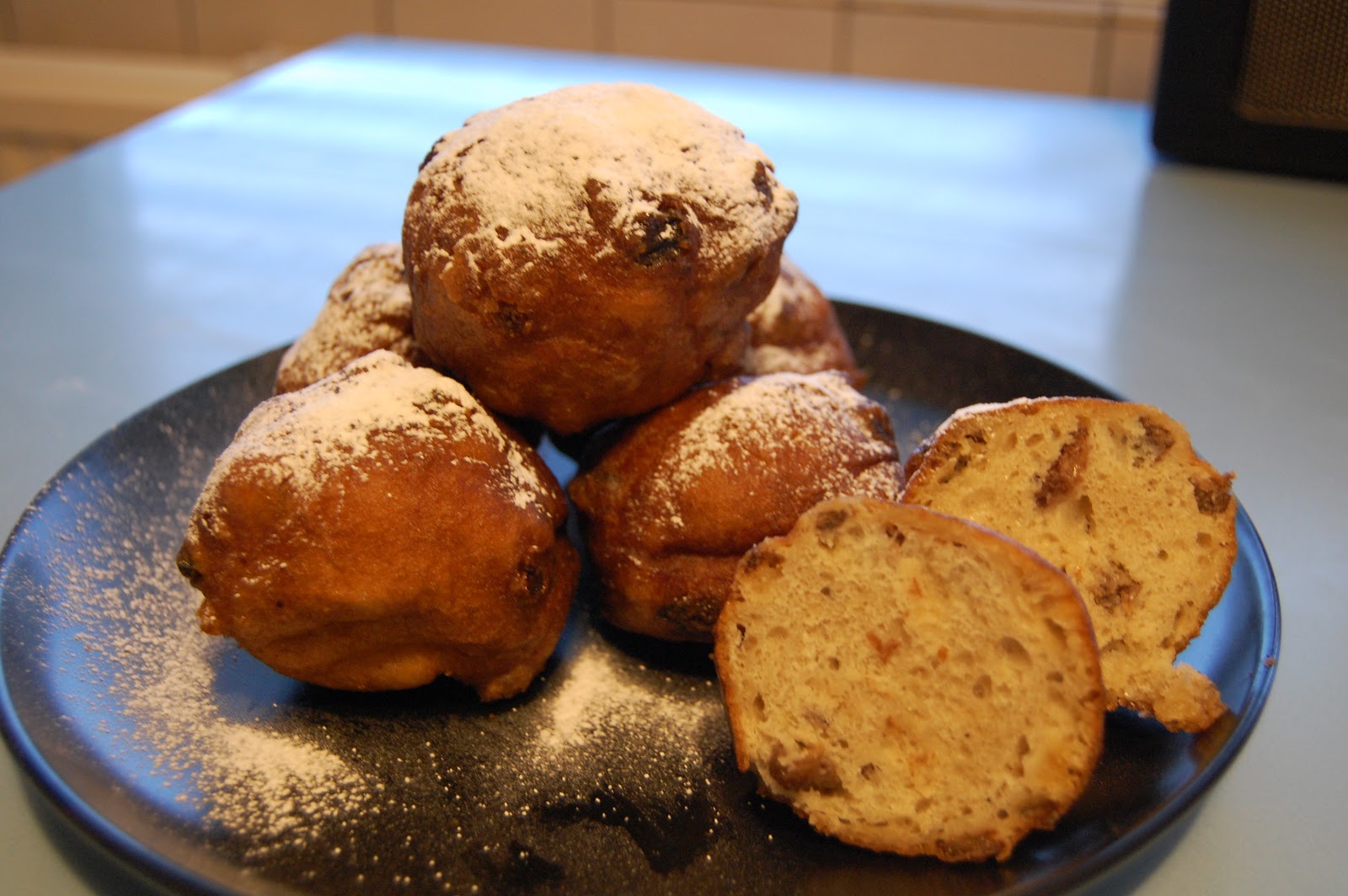 Expat in Eindhoven Oliebollen recipe