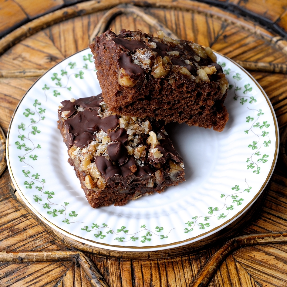 PiX FiZ Applesauce Brownies