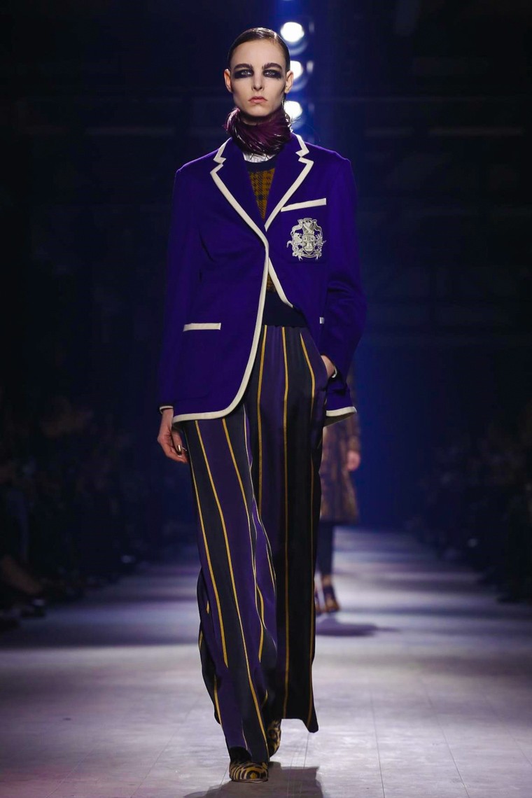 Dries Van Noten Fall/Winter 2016-2017 RTW PFW dries-van-noten-fall-winter-2016-2017-collection-paris-fashion-week, dries-van-noten-fall-winter-2016-2017, dries-van-noten-fall-winter-2016, dries-van-noten-fall-winter-2017, dries-van-noten-fall-winter, dries-van-noten-fall, dries-van-noten-fall-2016, dries-van-noten-fall-2017, dries-van-noten-fall-2016-2017, du-dessin-aux-podiums, dudessinauxpodiums
