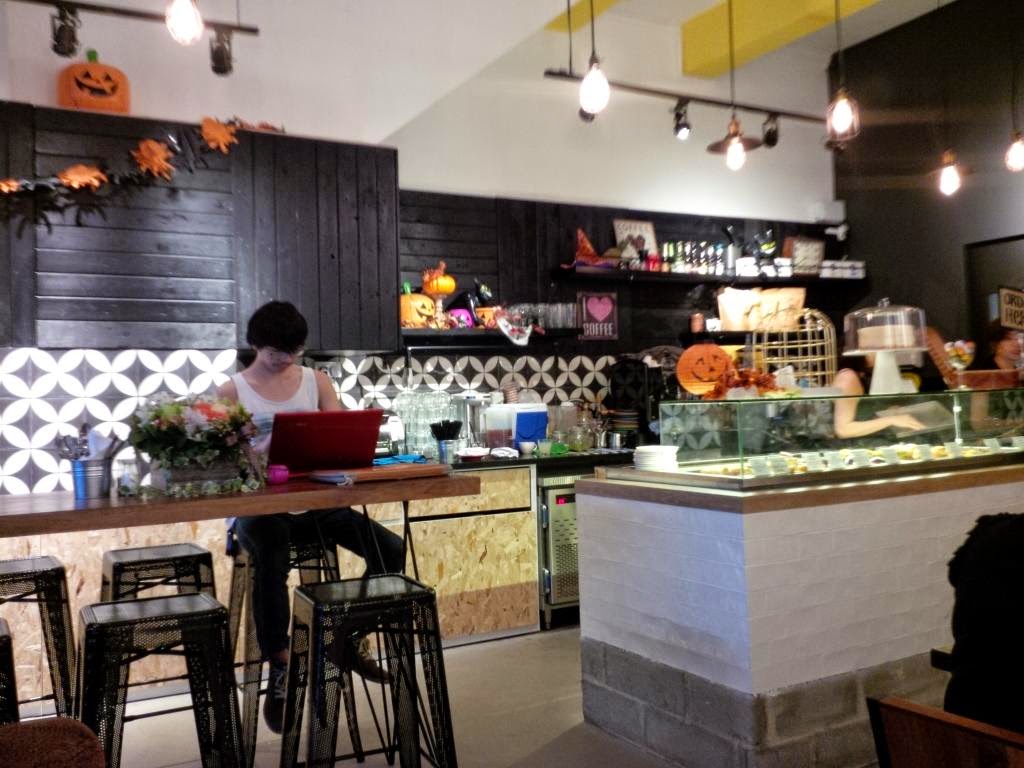 TheArcticStar's Tales Dinner at Two Bakers Cafe