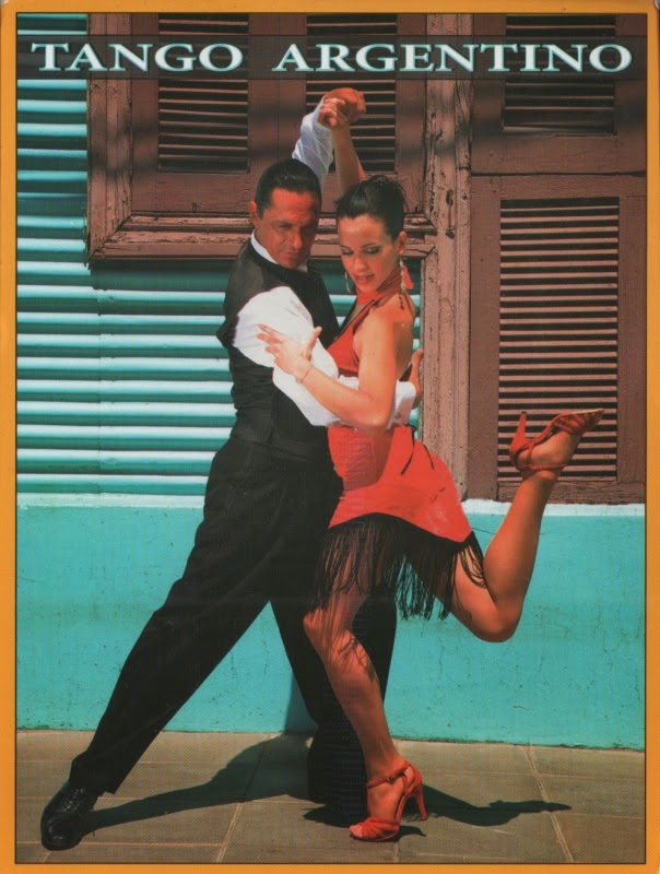 Argentine couple dancing the tango