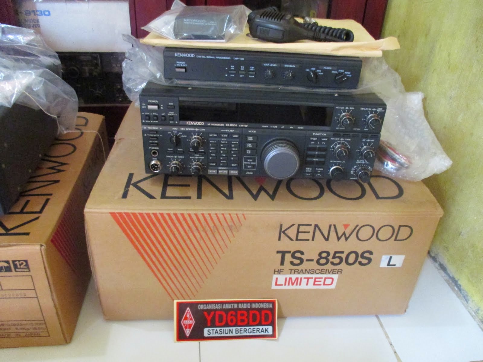 KENWOOD TS850S LIMITED EDITION s/n 6  DUSBOOK (Ts850SL+DSP100+SO2+RM1+ Full Optional)