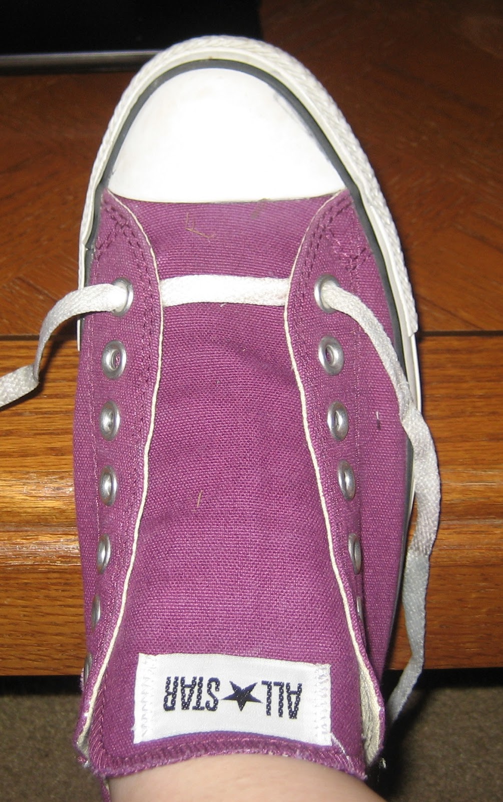 Carolyn Keene Fancy lattice shoe lacing