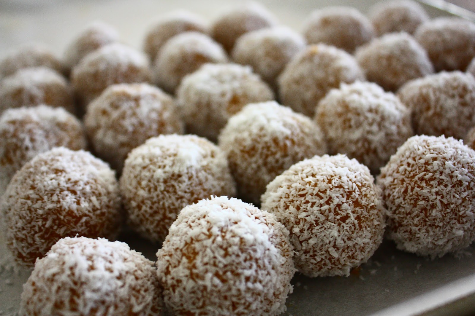 Kate's Weekend Kitchen Caramel Balls