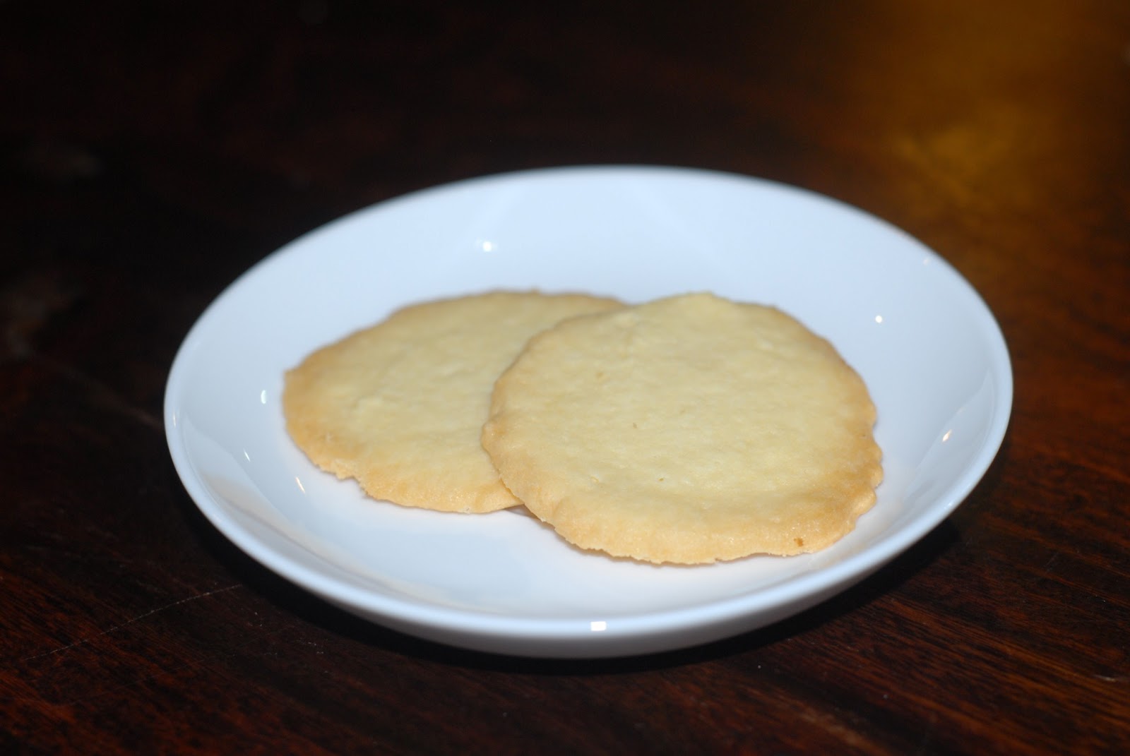 Fun without Fructose: Meltaway shortbread cookies