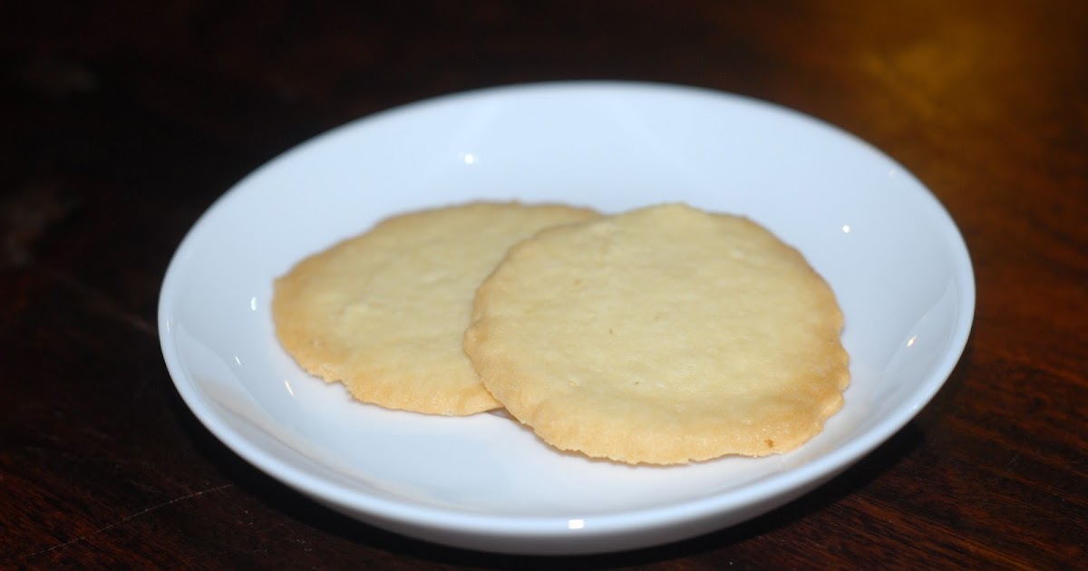 Cornstarch Shortbread Cookies Without Flour - ALFAJORES | Dessert ...