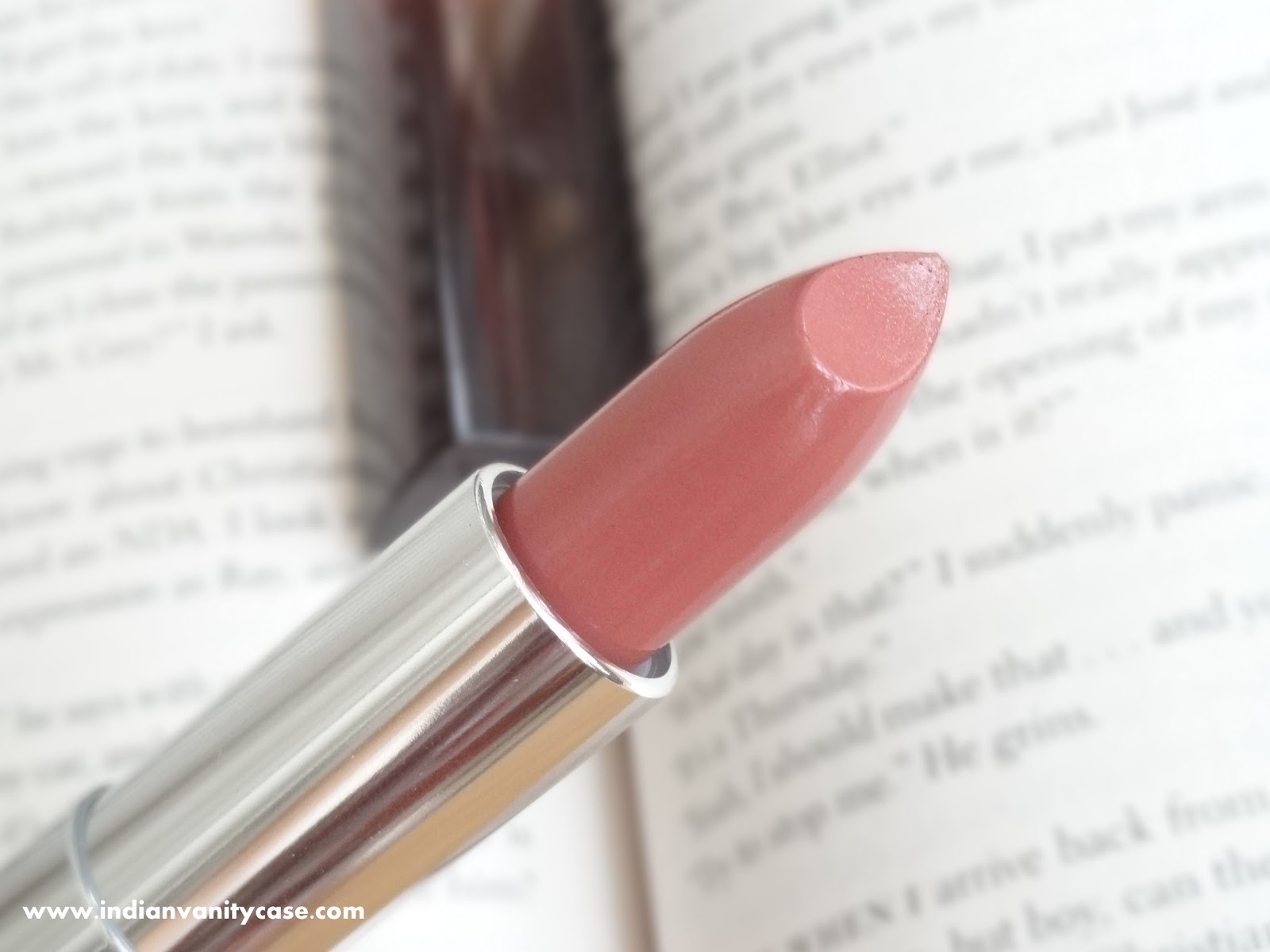 A Cynful Fiction Maybelline Color Sensational Lipstick Totally Toffee