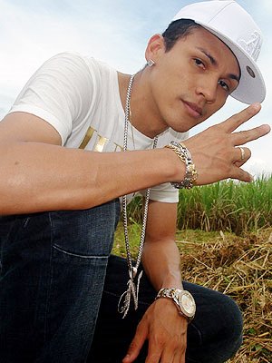 Nigga Flex Foto de Nigga con gorra blanca