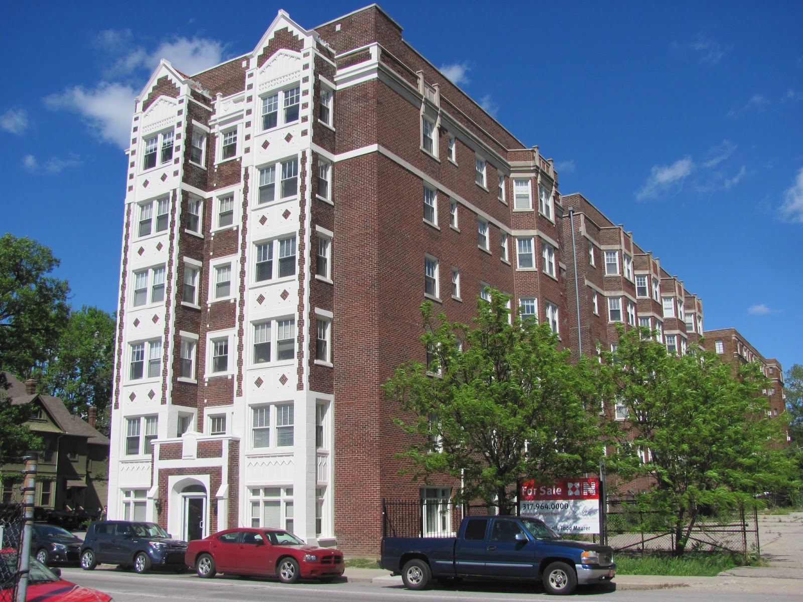 Spink Apartment Buildings in Indianapolis