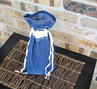 http://www.threadingmyway.com/2016/02/how-to-make-denim-drawstring-bag.html