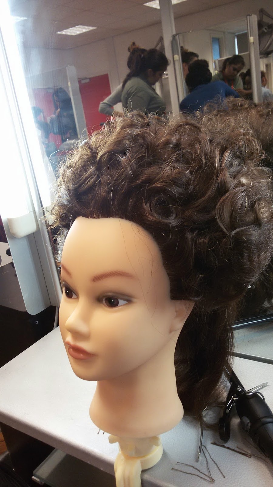 The Fundamentals of Hair & Postiche Padding, curling and frizzing