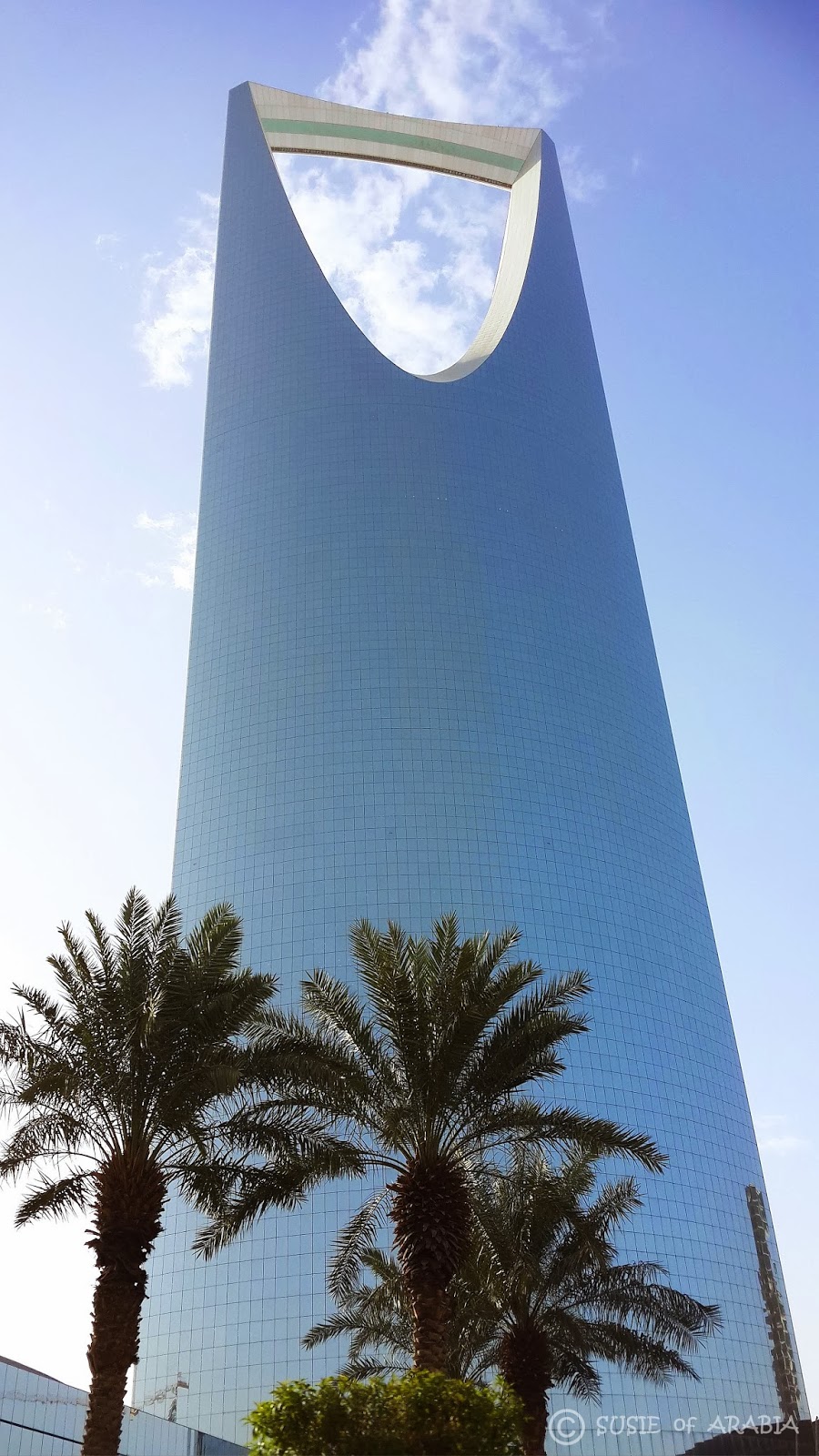 Jeddah Daily Photo: Riyadh: Kingdom Centre Jeddah Daily Photo: Riyadh: Kingdom Centre