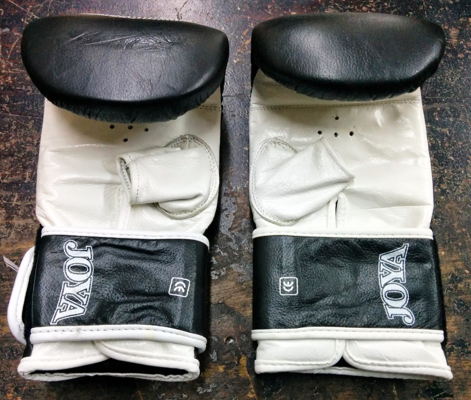 Boxeo y Honor Guantillas para saco de boxeo "Joya"