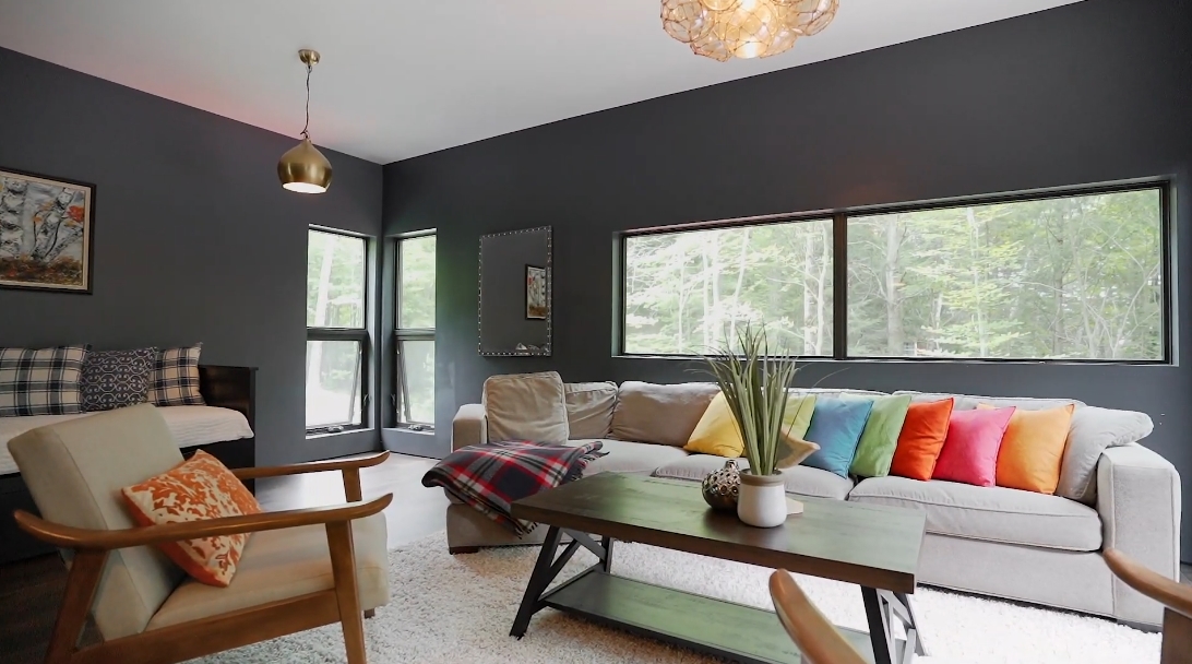 15 Photos vs. 1533 Livingstone Lake Rd, Dorset, ON Interior Design Luxury Home Tour