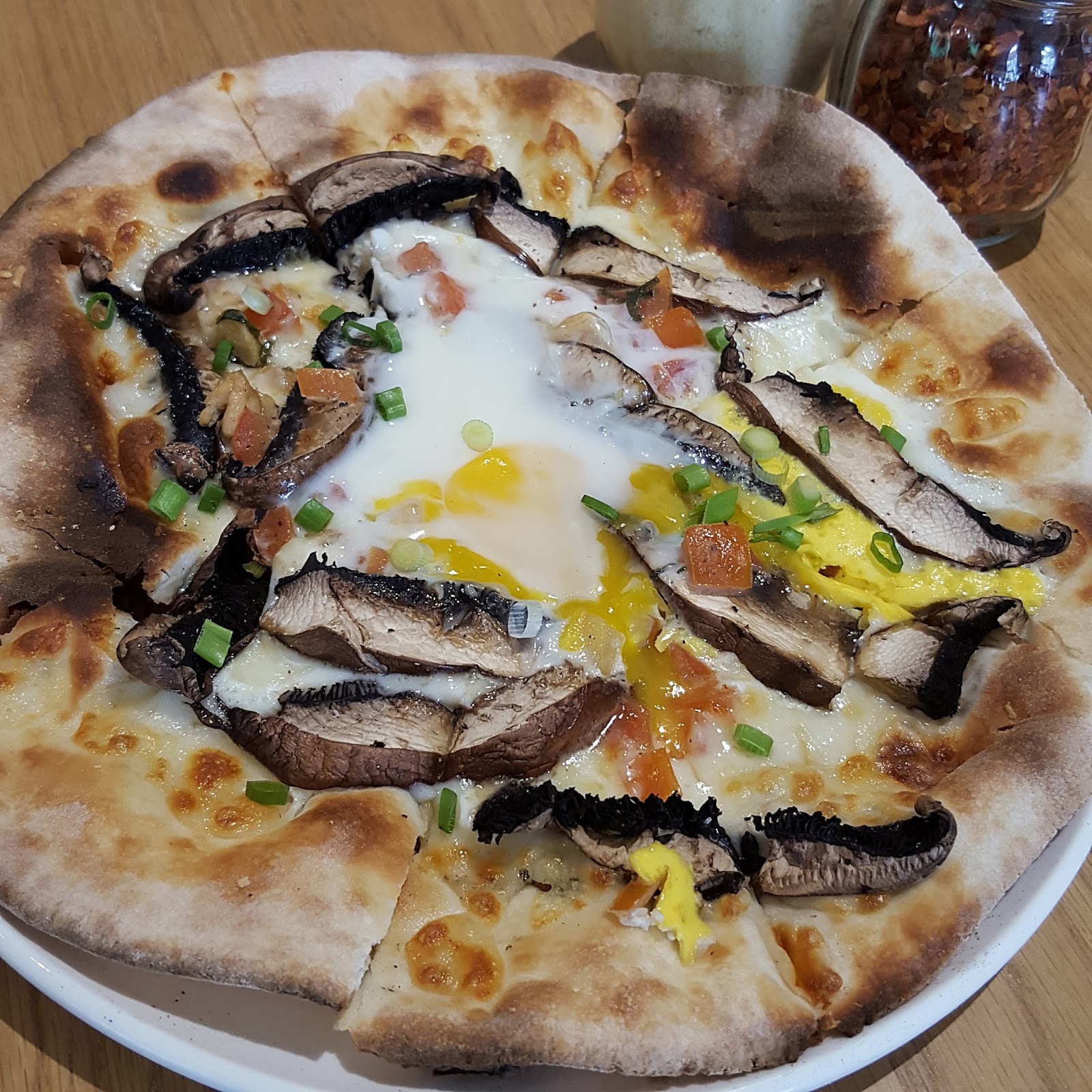 FoodieFC Peperoni Pizzeria (Thomson)