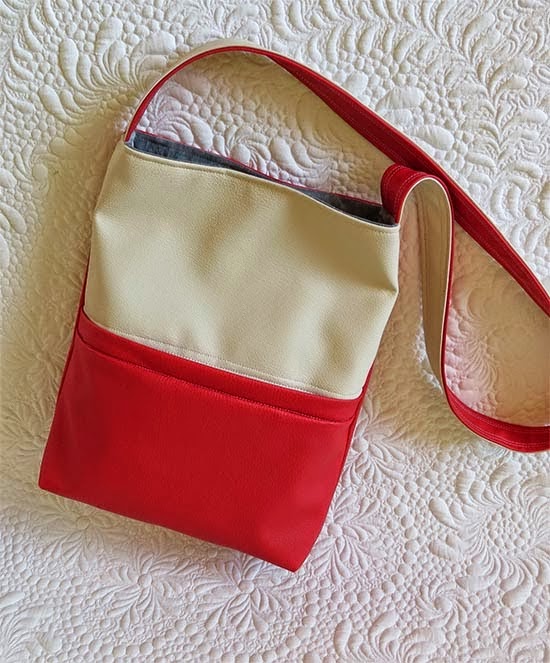 How to sew zippered pockets for bags - Geta&#39;s Quilting Studio