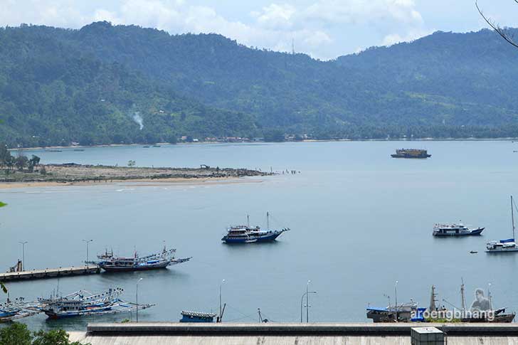 Pelabuhan Penyeberangan Teluk Bungus Padang