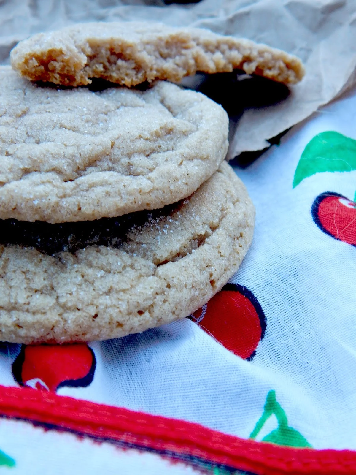 soft gingerbread maple cookies (sweetandsavoryfood.com)