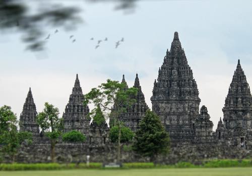 candi prambanan