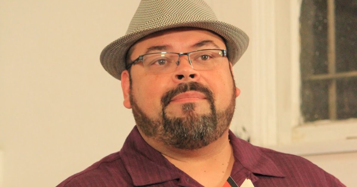 La Bloga Interview of Edward Vidaurre