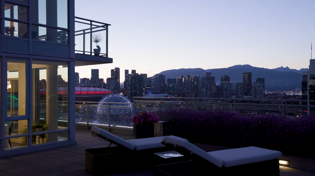 27 Interior Design Photos vs. 2107 Quebec St, Vancouver Luxury Penthouse Tour