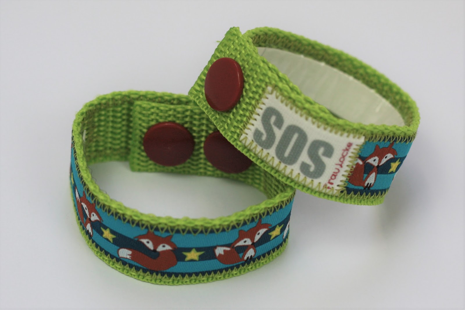 NoLongerLost Kinder Armband Mit QR Code - Wasserdicht, SOS Armband Für Sicherheit