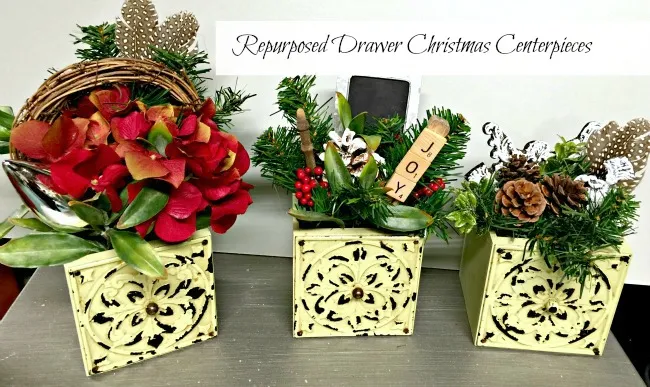 Sewing Machine Drawer Christmas Centerpieces  www.homeroad.net